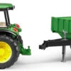 Bruder 2108 Tractor John-Deere 5115M Met Aanhanger